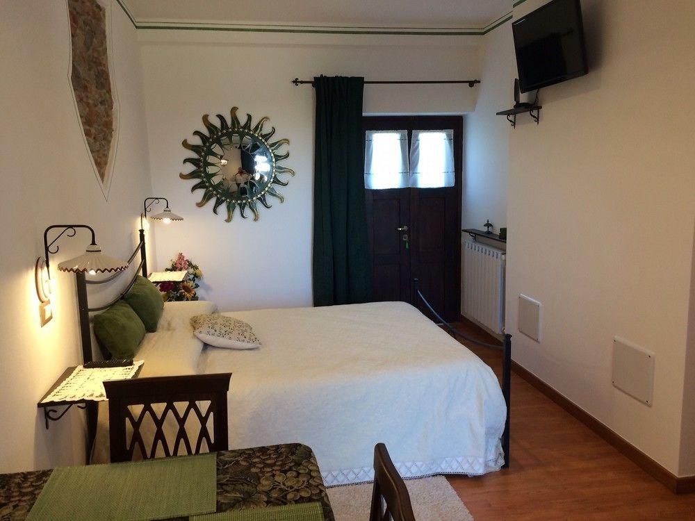 B&B Al Castello Casale Litta Exterior foto